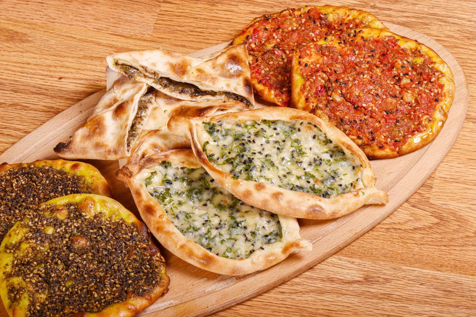 various-middle-eastern-breads