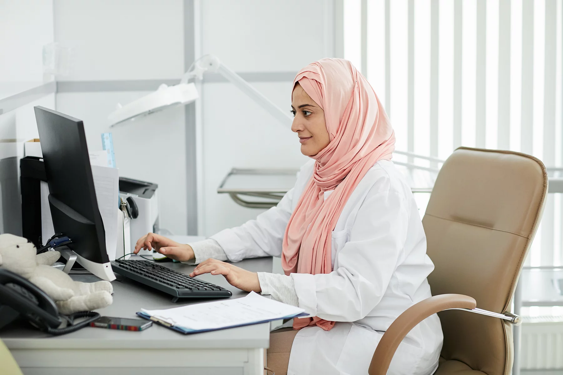 Female doctor in Dubai