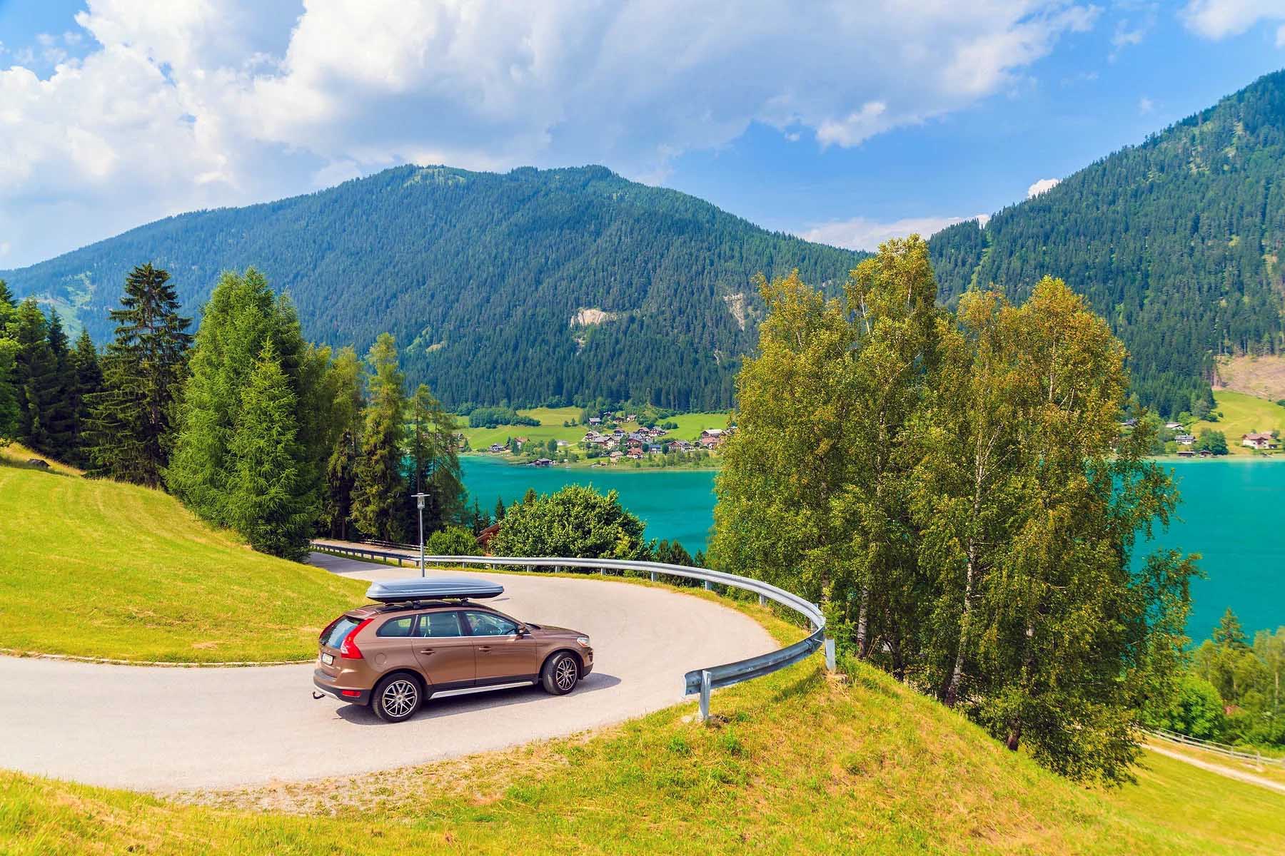austrian-car-by-lake