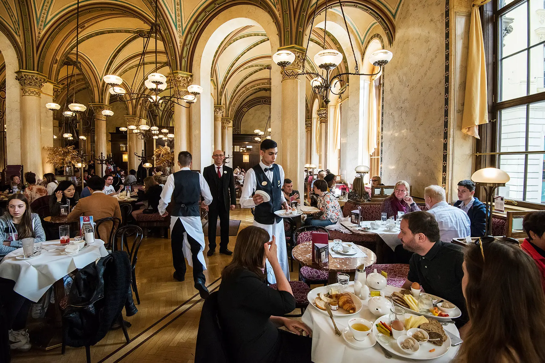 A busy restaurant in Vienna
