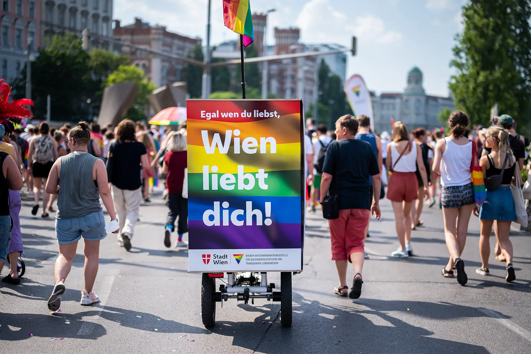 crowds marching in support of the LGBT community at Vienna Pride