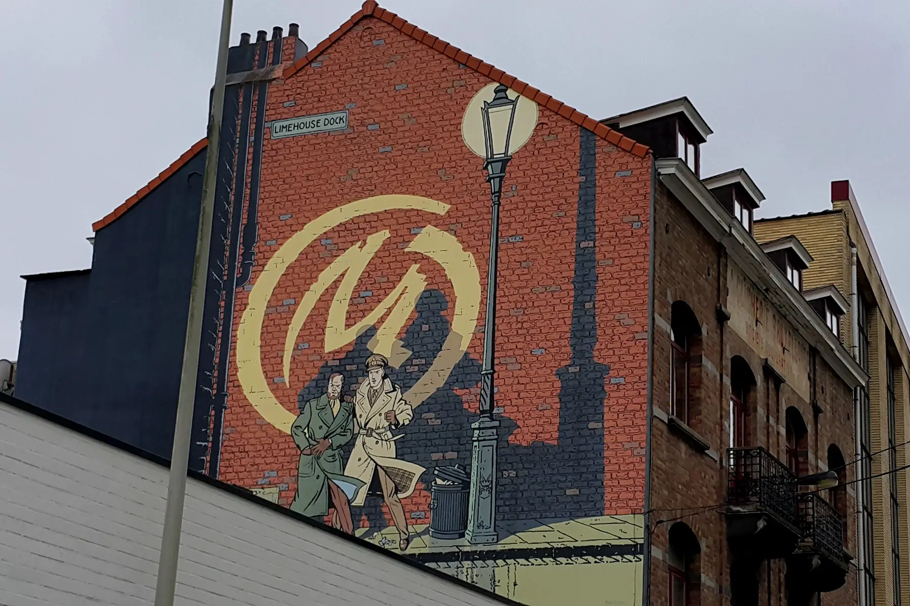 Blake and Mortimer mural in Brussels