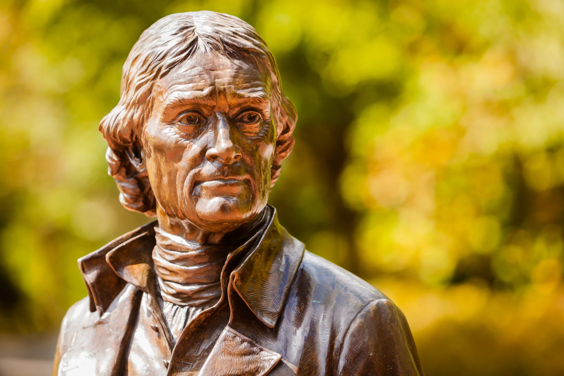 A statue of Thomas Jefferson