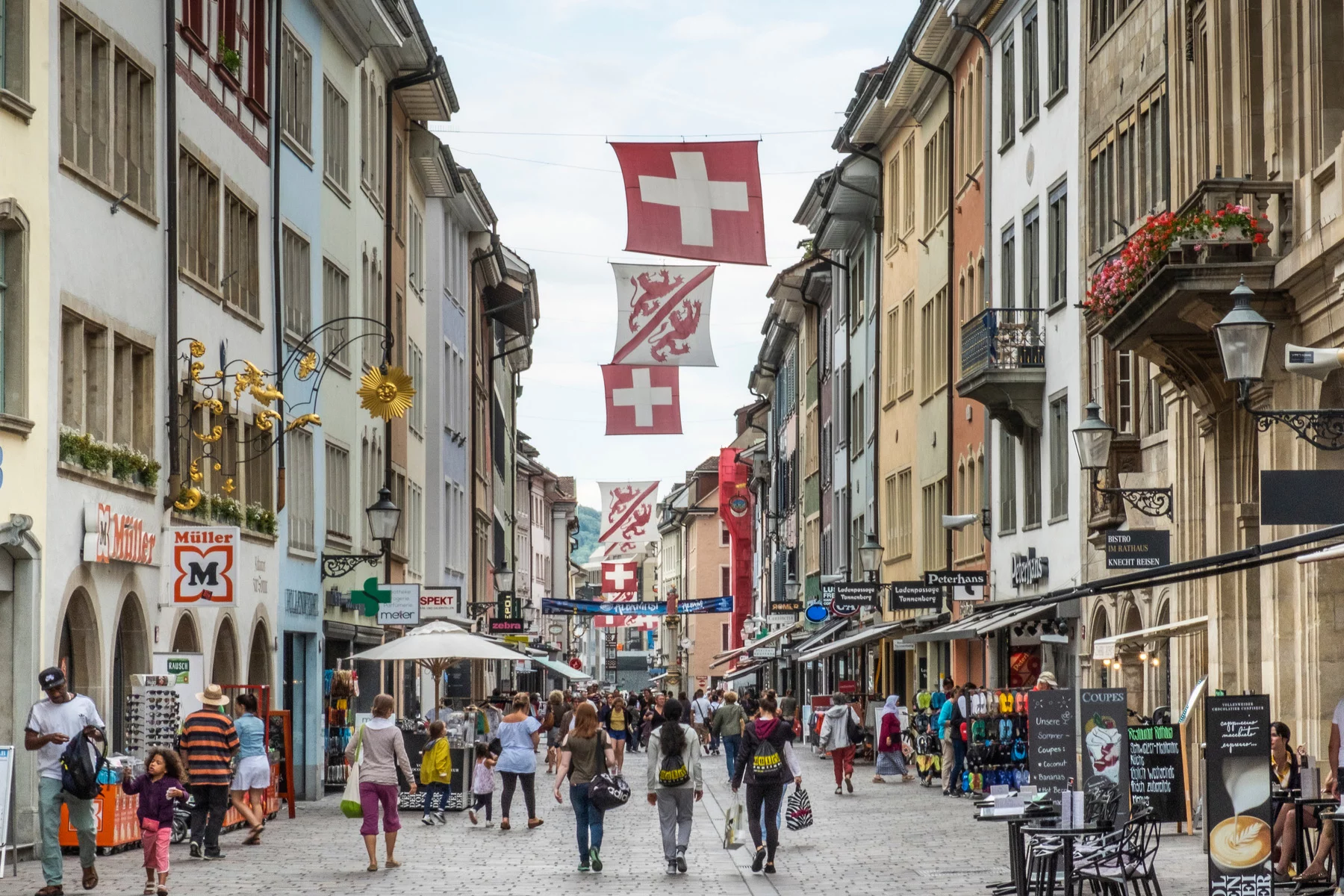 A shopping street in Winterthur
