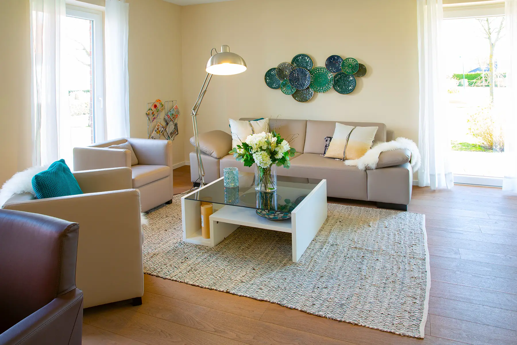A modern furnished living room interior