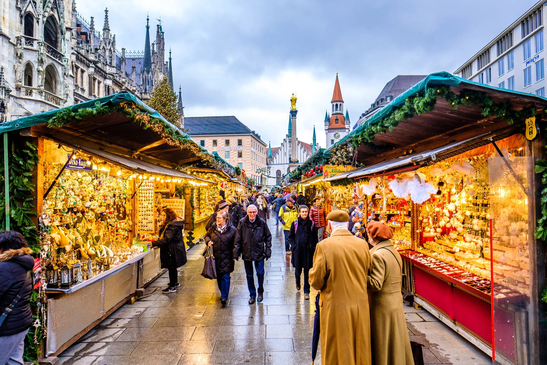 Marienplatz Christmas Market in Munich