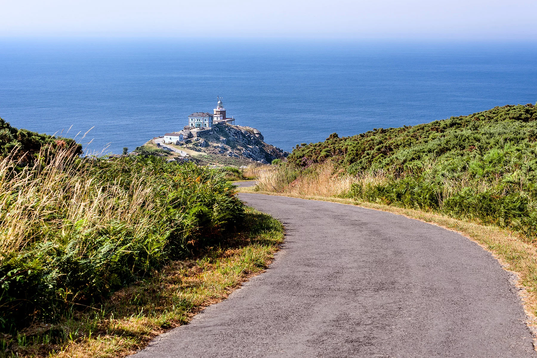 Road leading to Finisterre lighthouse