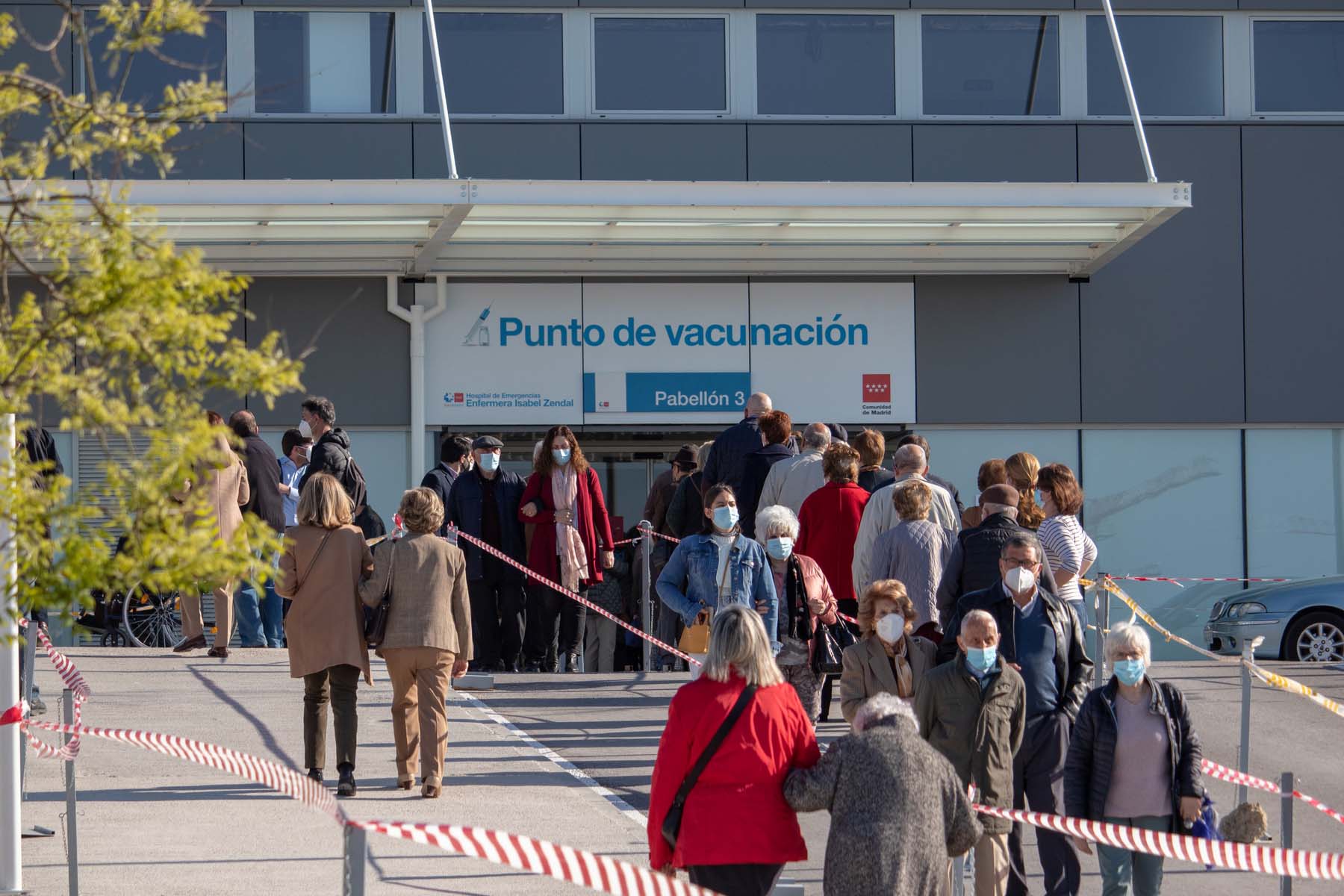 vaccination center in Spain