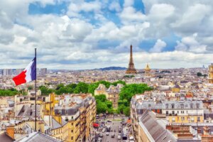 Moving to France: the ultimate checklist for your move