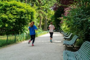 How to stay fit and healthy the French way