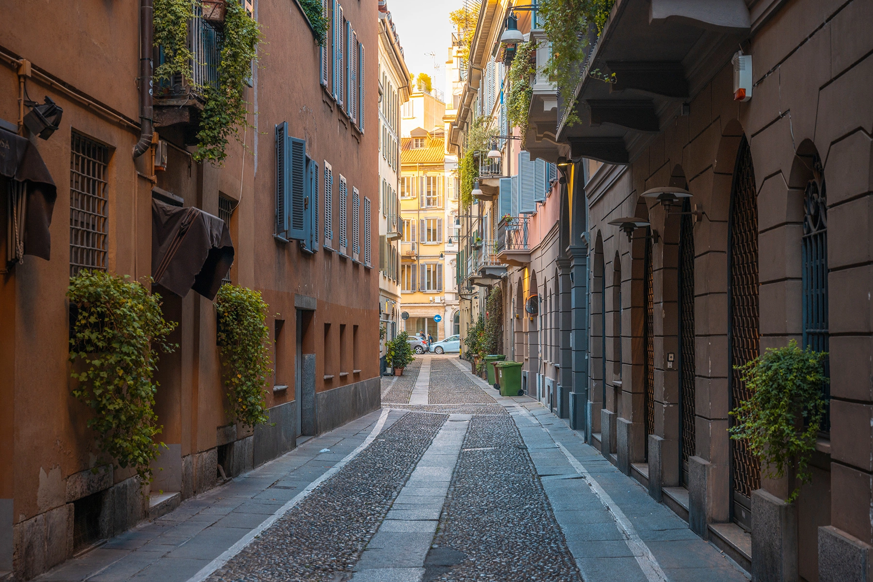 A narrow street in Brera, Milan