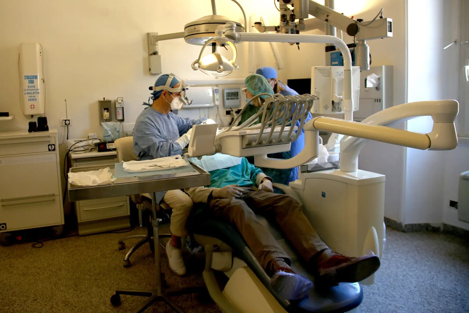 Dentist in Italy