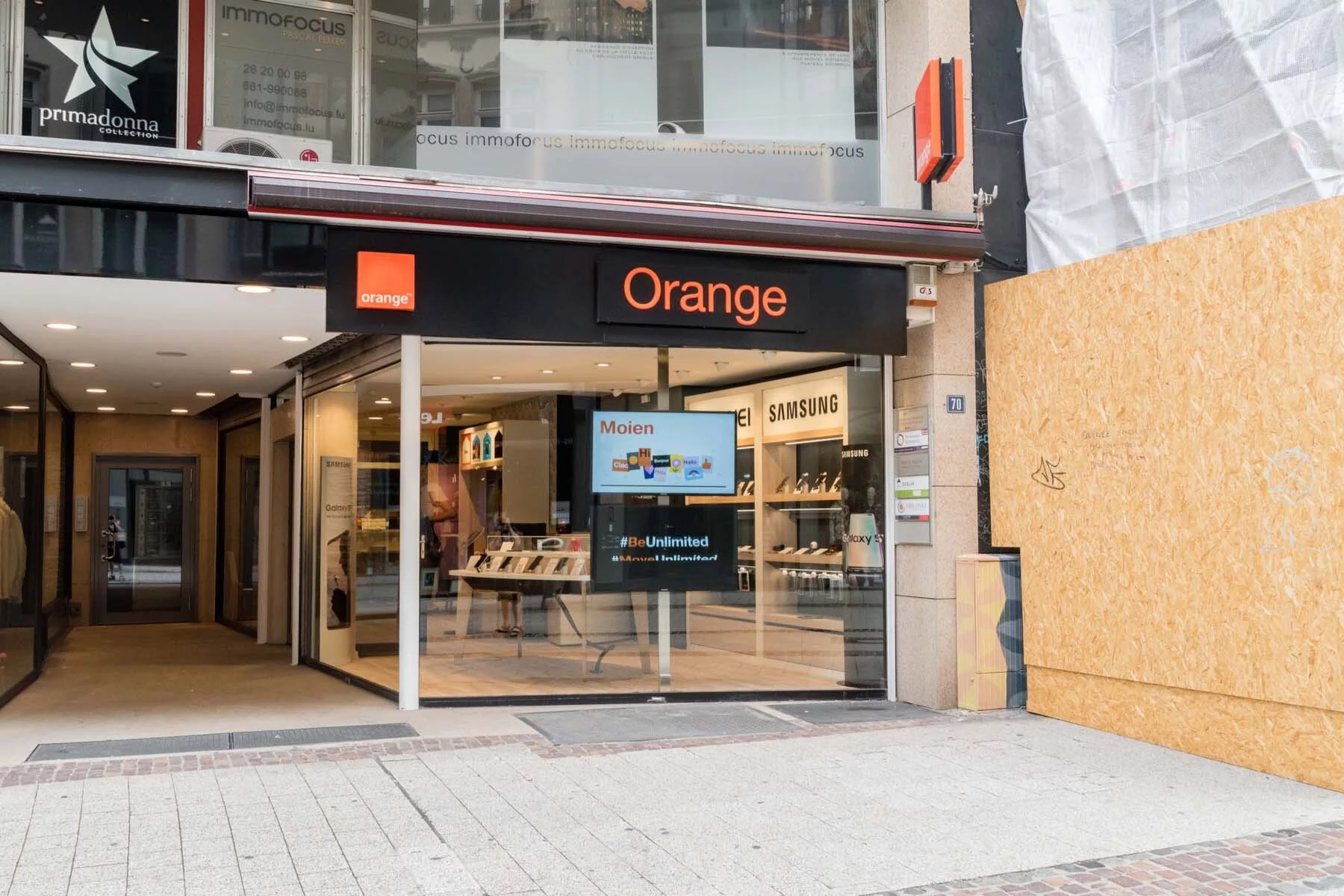 mobile operator orange in Luxembourg
