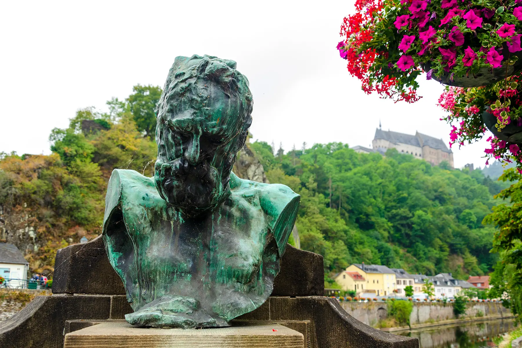 Bust of Victor Hugo on a bridge in Vianden