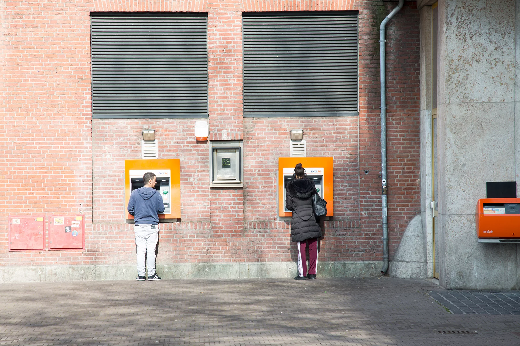 Geldmaat: Bank ATM machine in the Netherlands