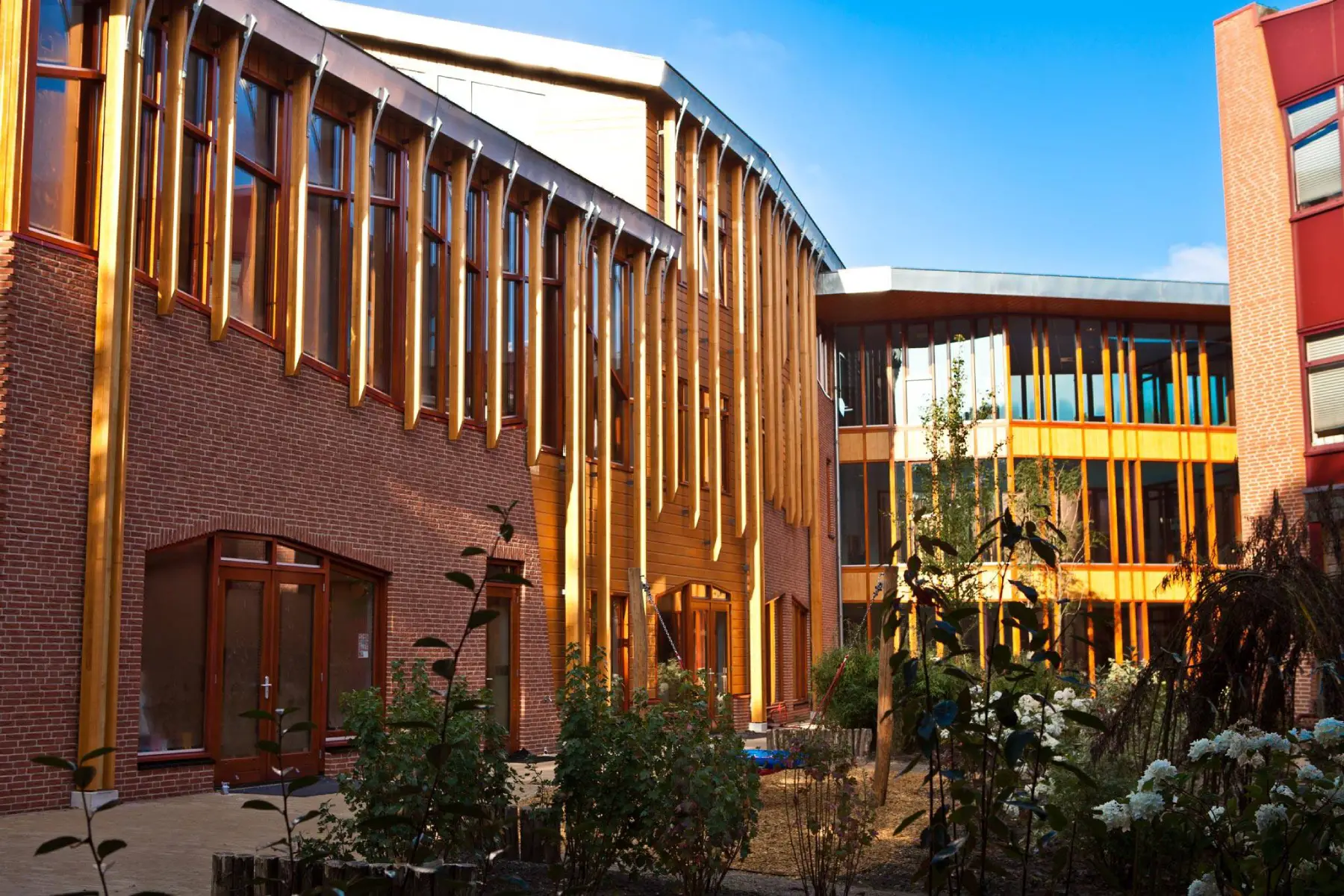An exterior shot of the International School of Amsterdam