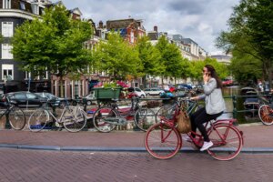 How to get a phone number and a SIM card in the Netherlands