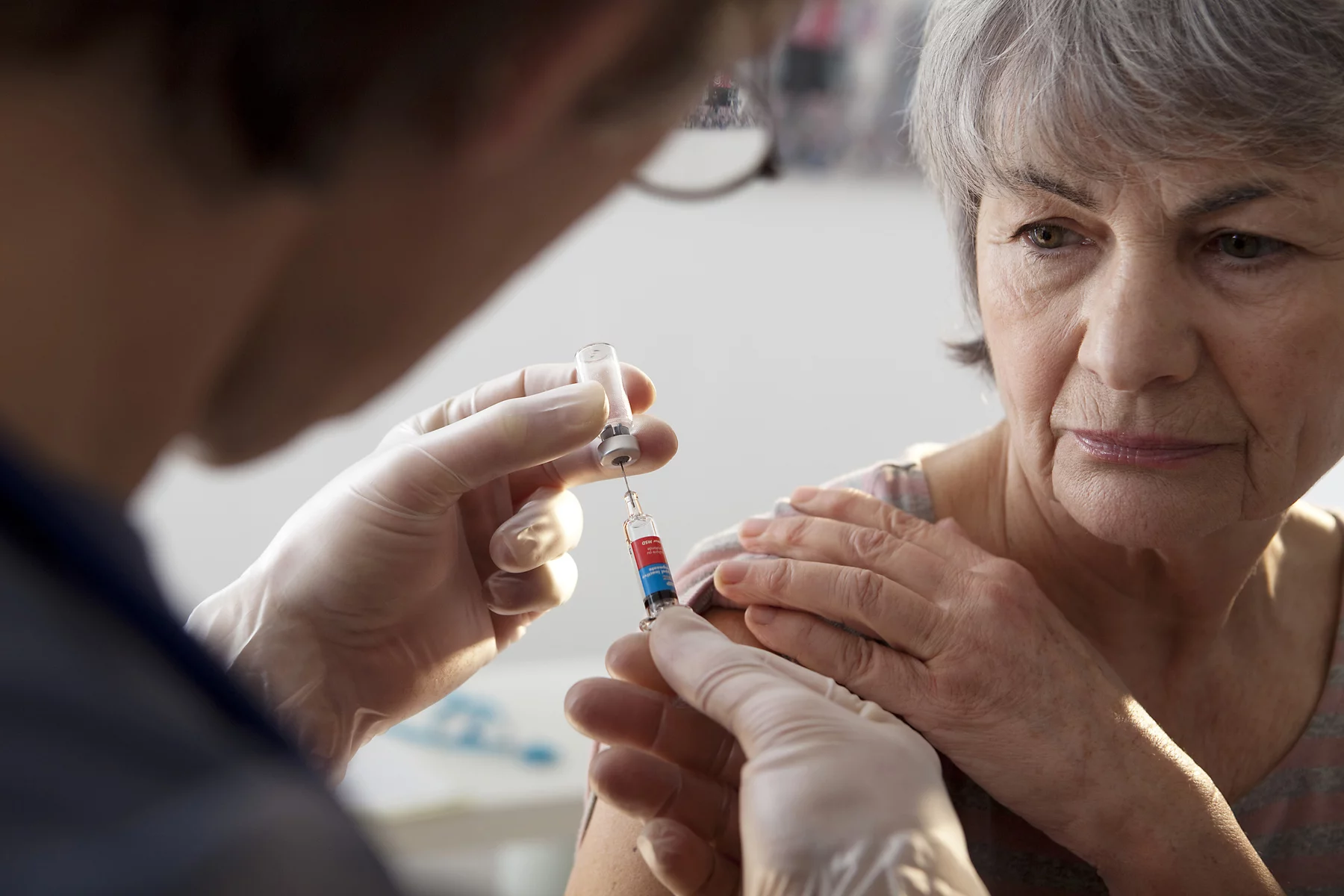 Elderly residents are eligible for free flu vaccinations in the Netherlands