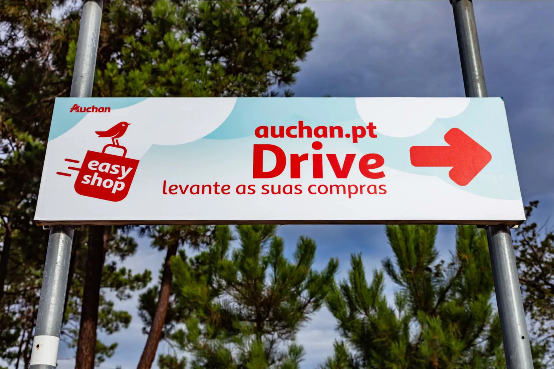 click and collect service at Auchan supermarket
