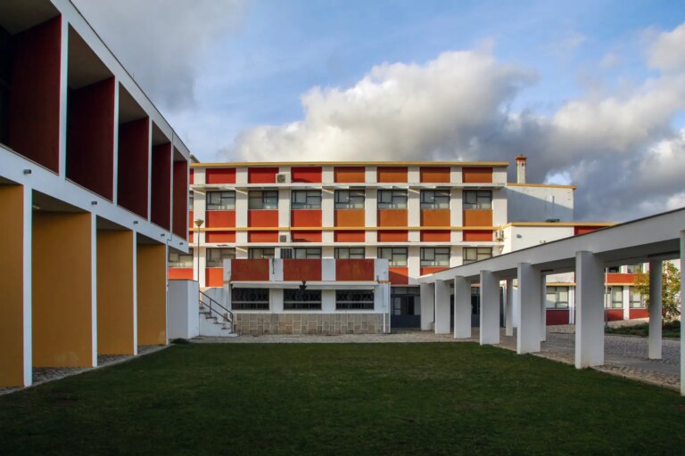 Secondary school Portugal