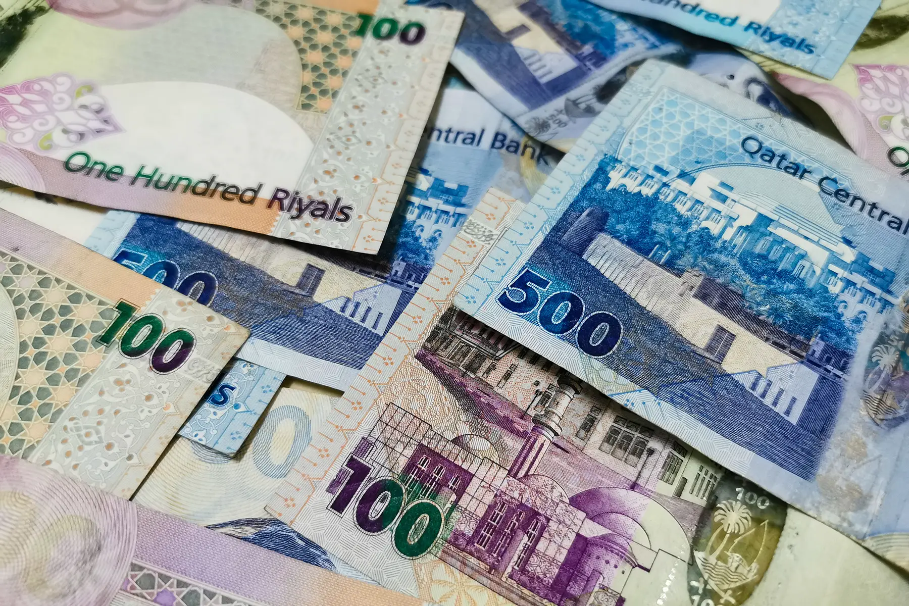 Qatari riyal banknotes