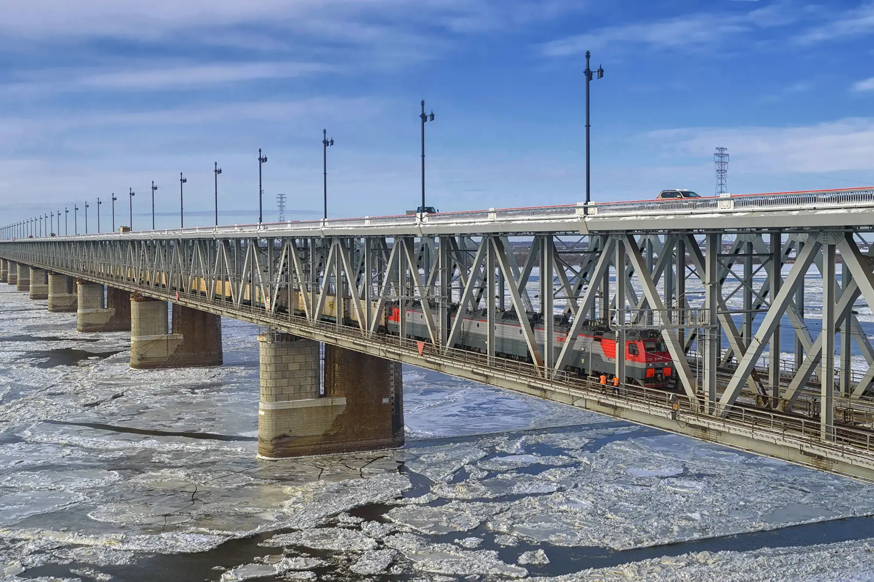 A railway bridge in Khabarovsk
