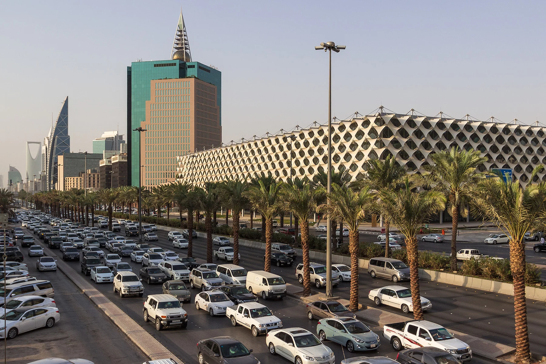 Traffic on King Fahd Road in Riyadh