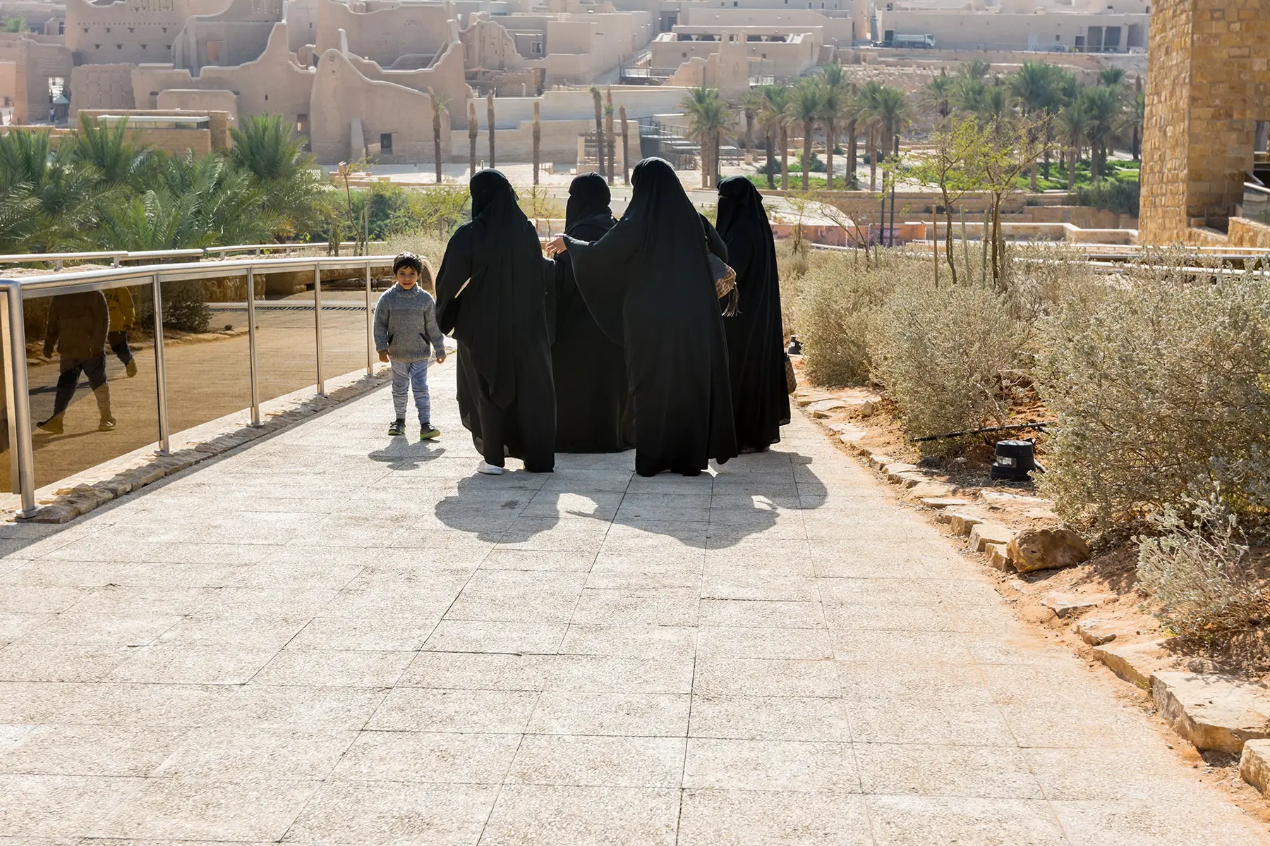 Women wearing black abayas in Riyadh, Saudi Arabia