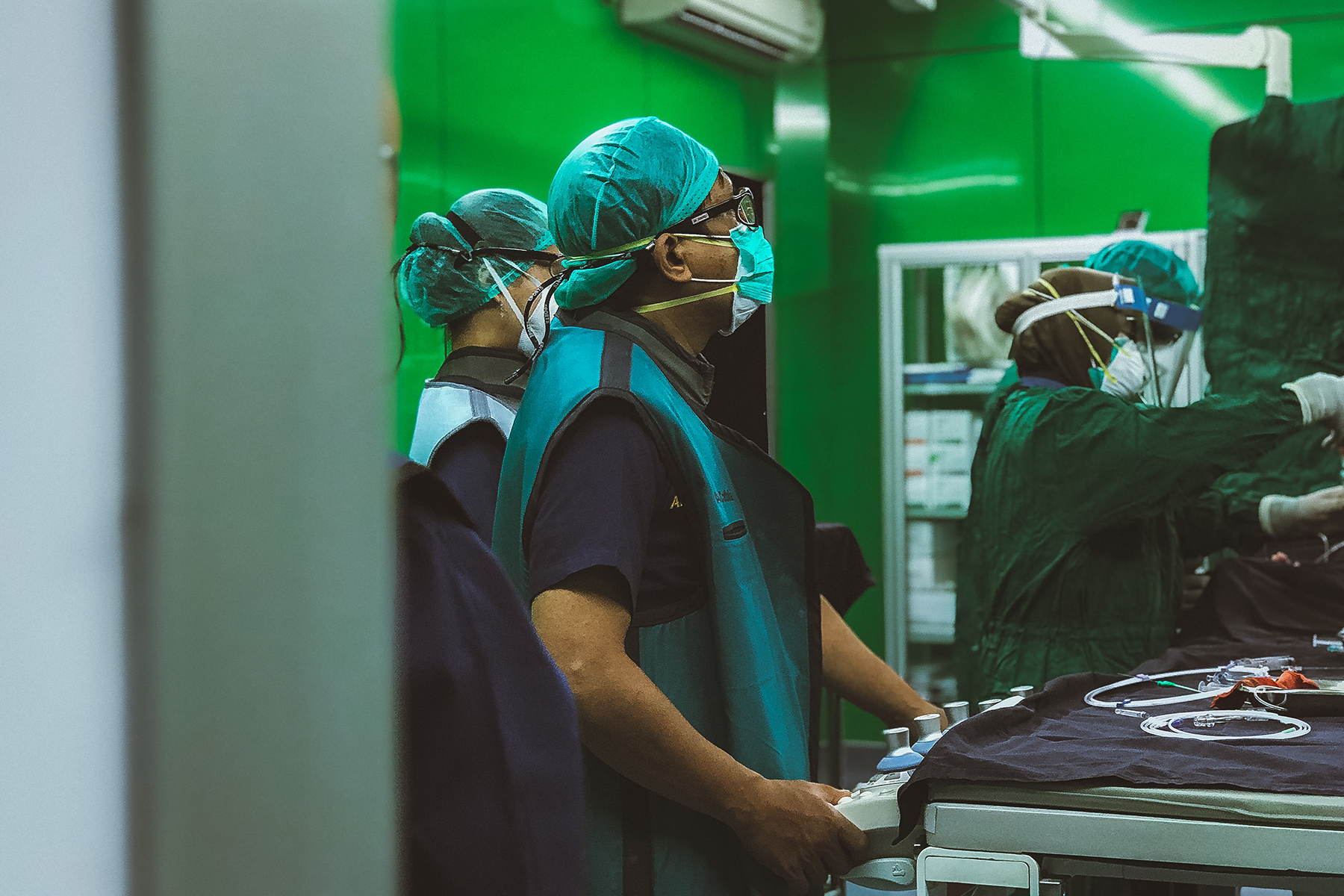 Surgeons in an operating theater