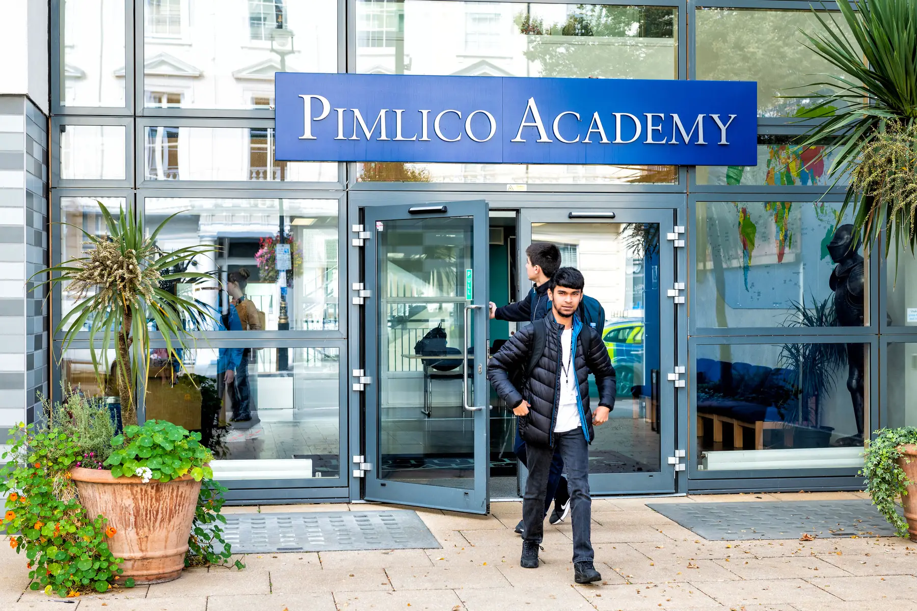 Pimlico Acadey, UK education system