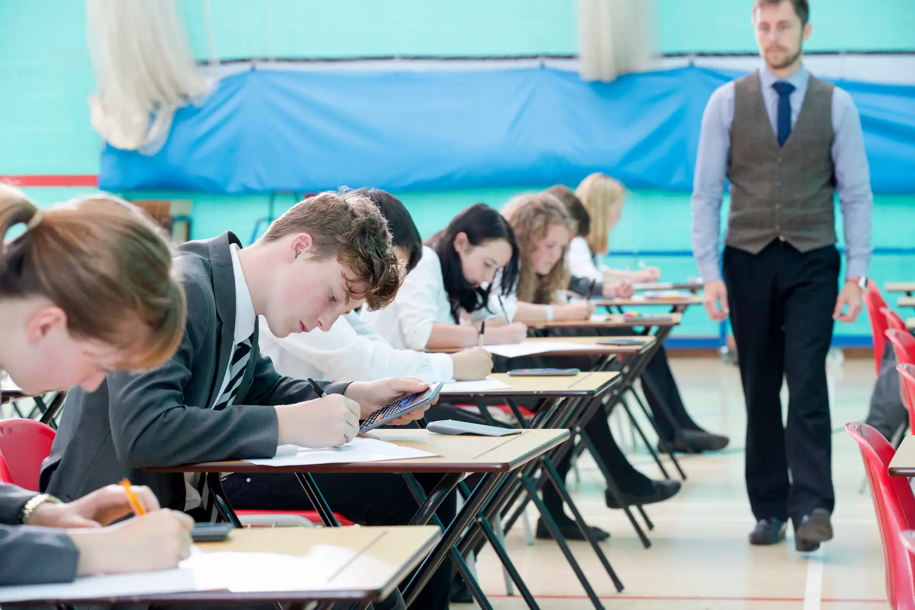 international schools in the UK: exams