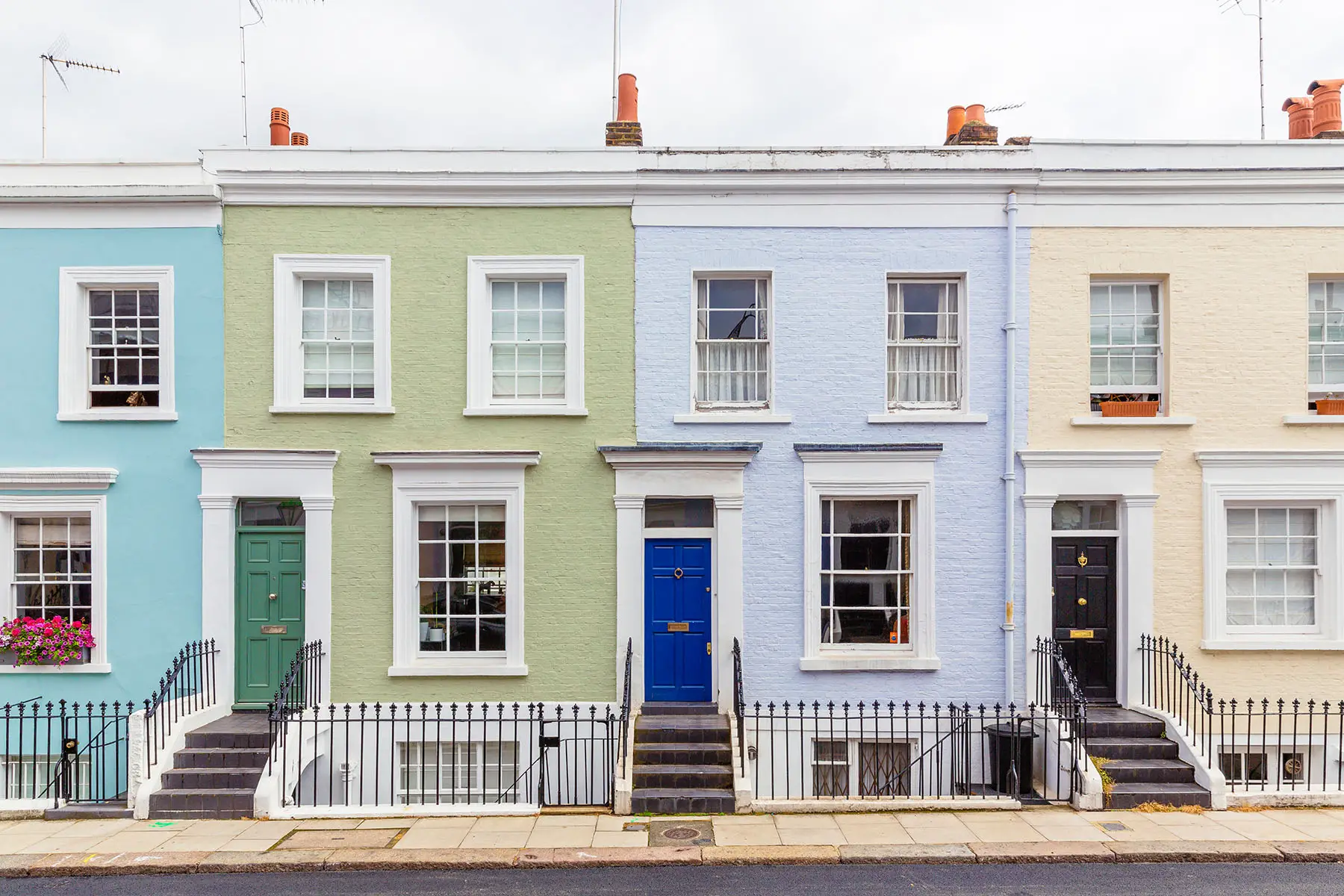 Multi-colored townhouses in Notting Hill, London, UK