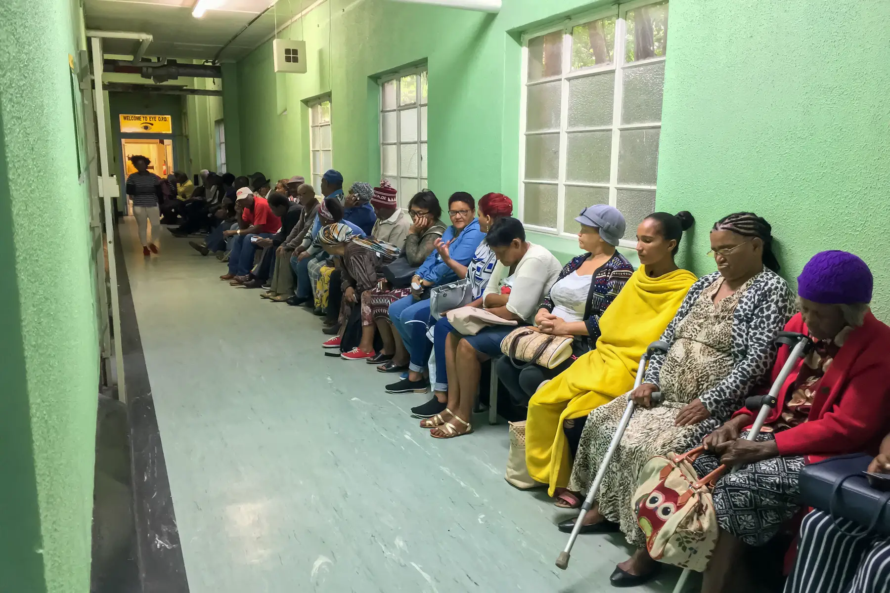 Public health system, long waiting times for patients - in a waiting hall